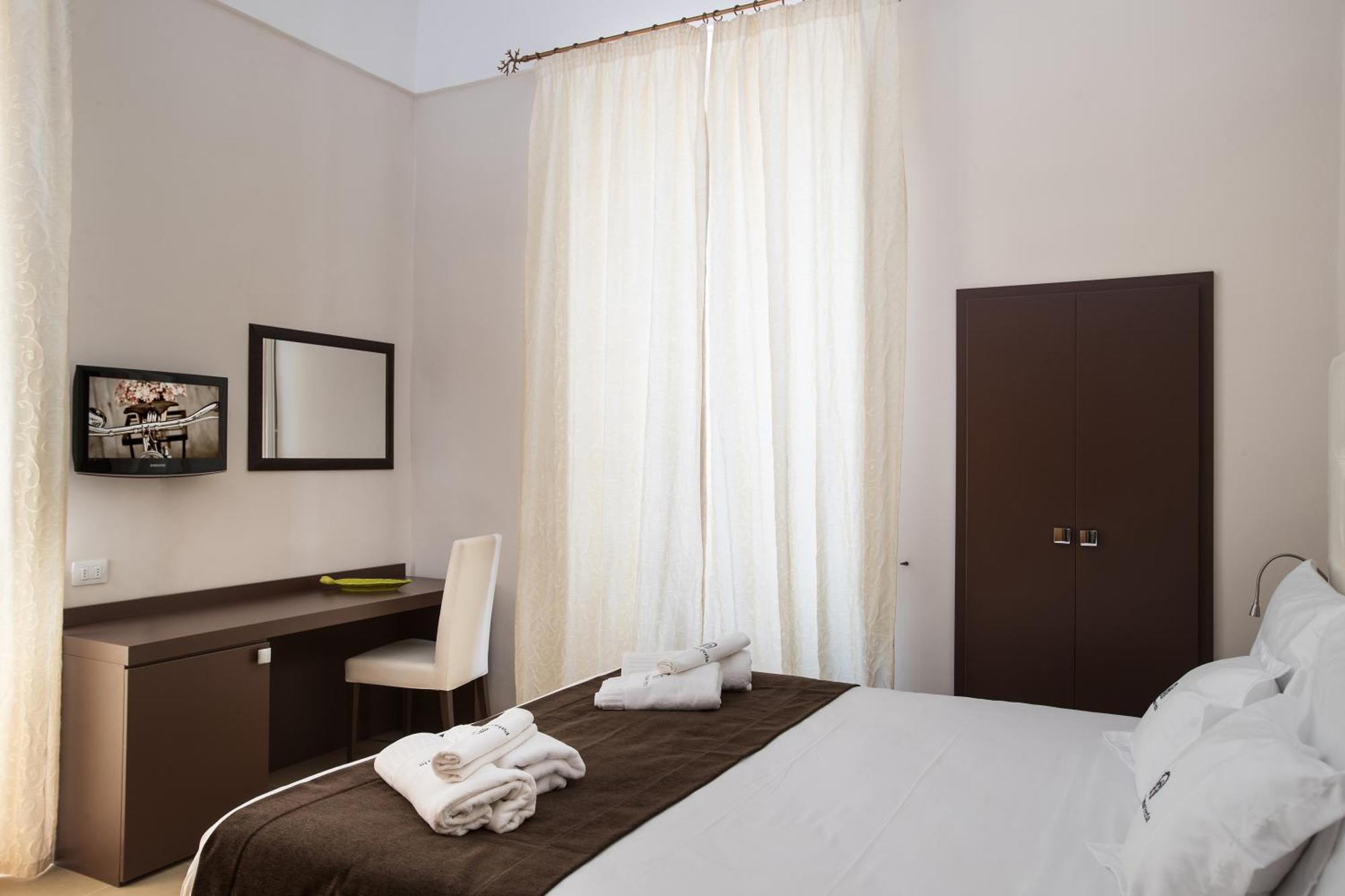 Palazzo Perla - Rooms&Suite Gallipoli Buitenkant foto