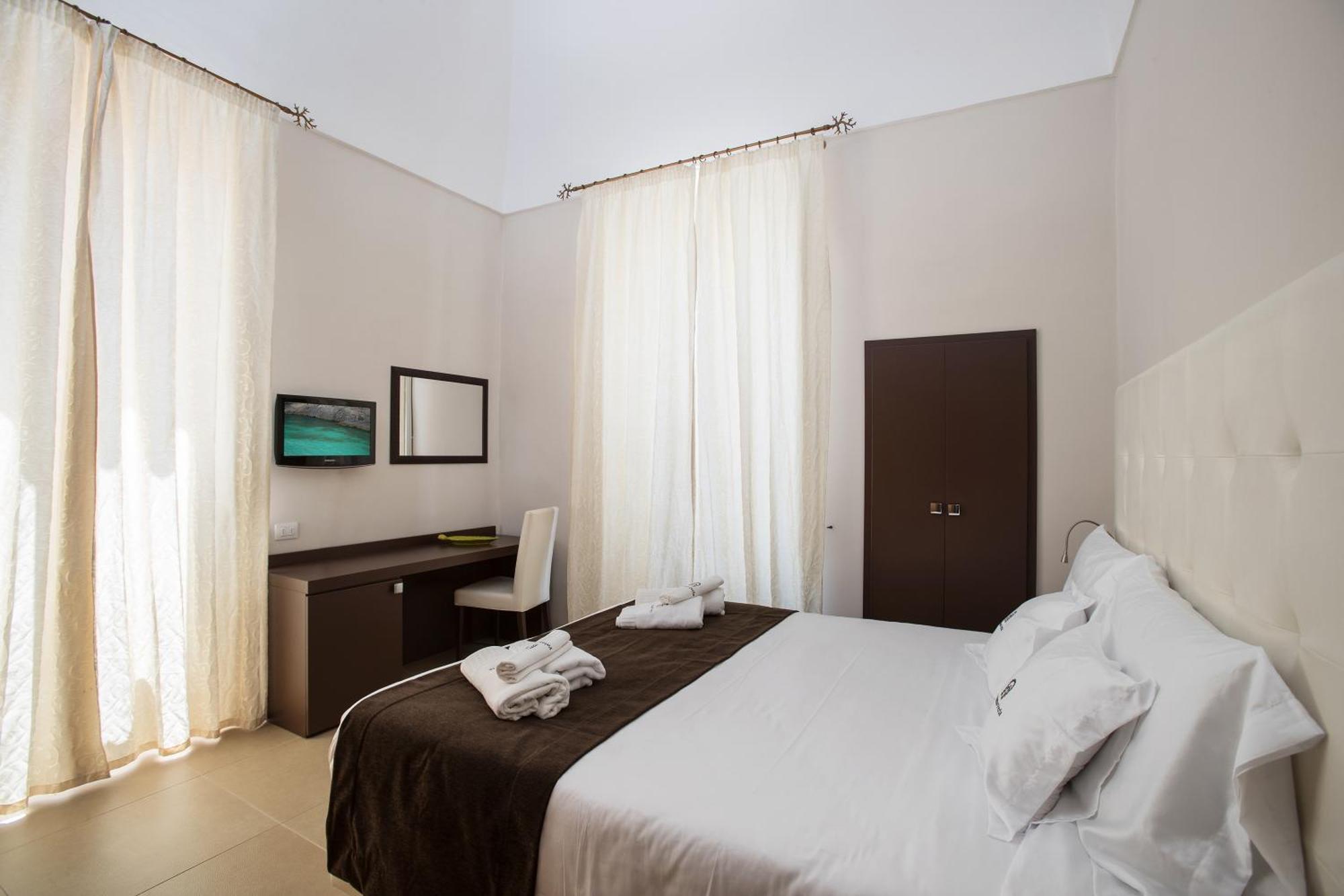 Palazzo Perla - Rooms&Suite Gallipoli Kamer foto